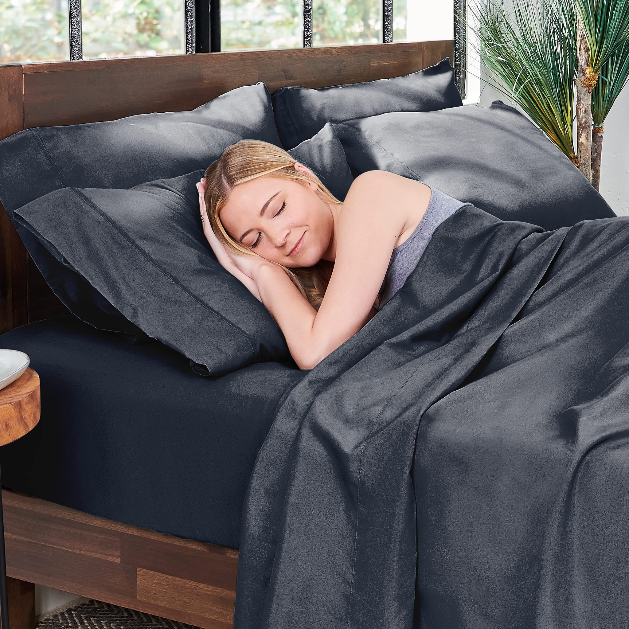 Hotel Sheets Direct 100 % Viskose aus Bambus-Bettlaken Twin XL – Kühlende Luxus-Bettlaken mit tiefer Tasche – seidig weich – Marineblau